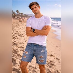 Forever 21 MEN blue jean trashed shorts distresses size 30 *